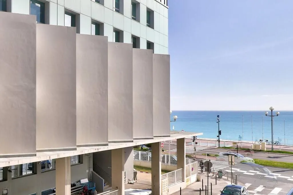 L29 Lenval Beach At 1Min Walk To Sea Front Ac Balcony Nice